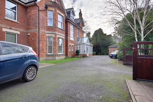 Front External- click for photo gallery